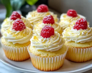 Spring Cupcakes: Lemon Raspberry Cupcakes