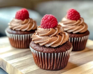 Chocolate Raspberry Cupcakes: Bakery
